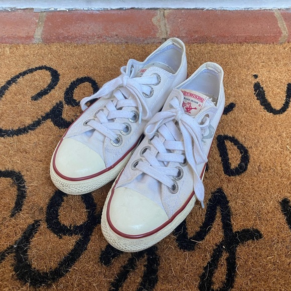 Lucky Brand Shoes - White Lucky Brand sneakers, size 7